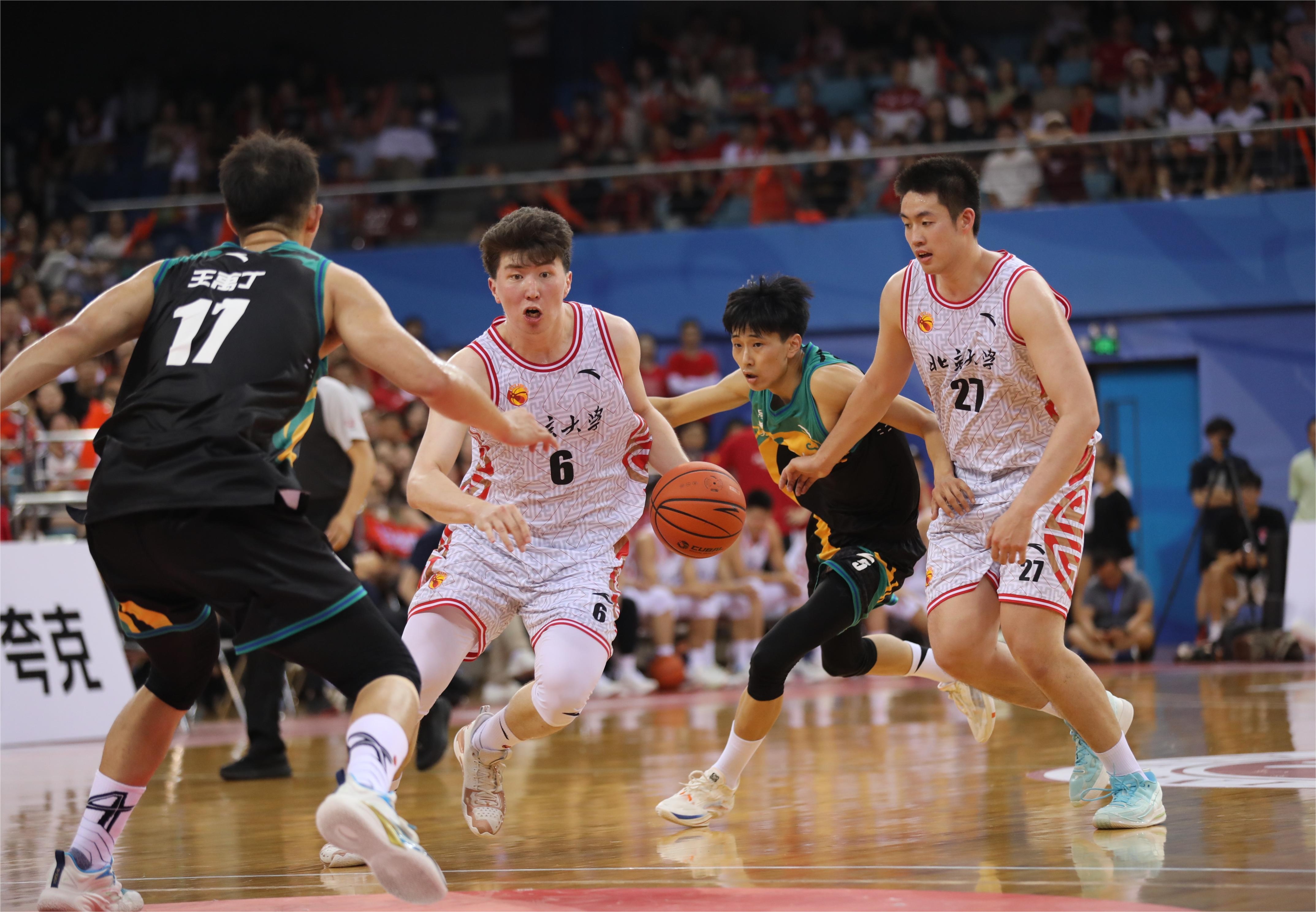 开云体育app-中国篮球运动员在赛场上展现出超乎想象的能量的简单介绍