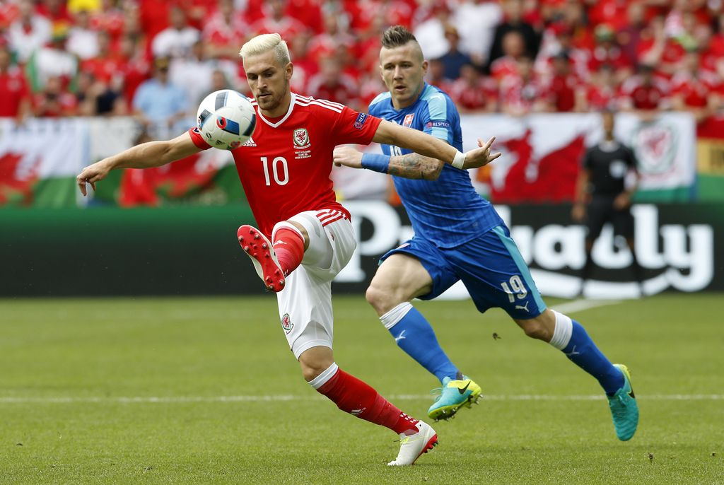 关于捷克大胜斯洛伐克！瑞士客场逼平波黑！的信息