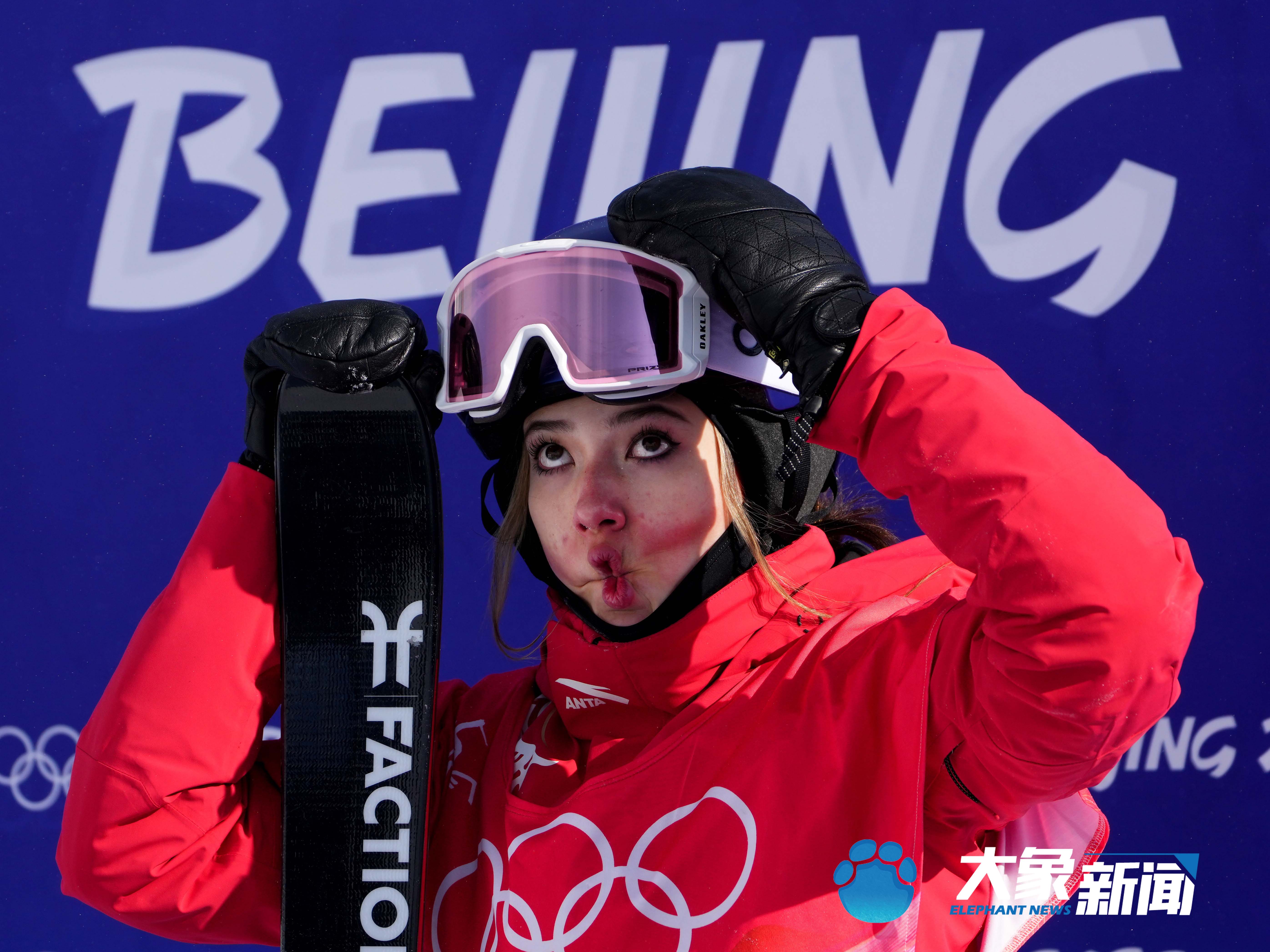 开云体育平台APP-瑞士选手姿态优雅，夺得银牌