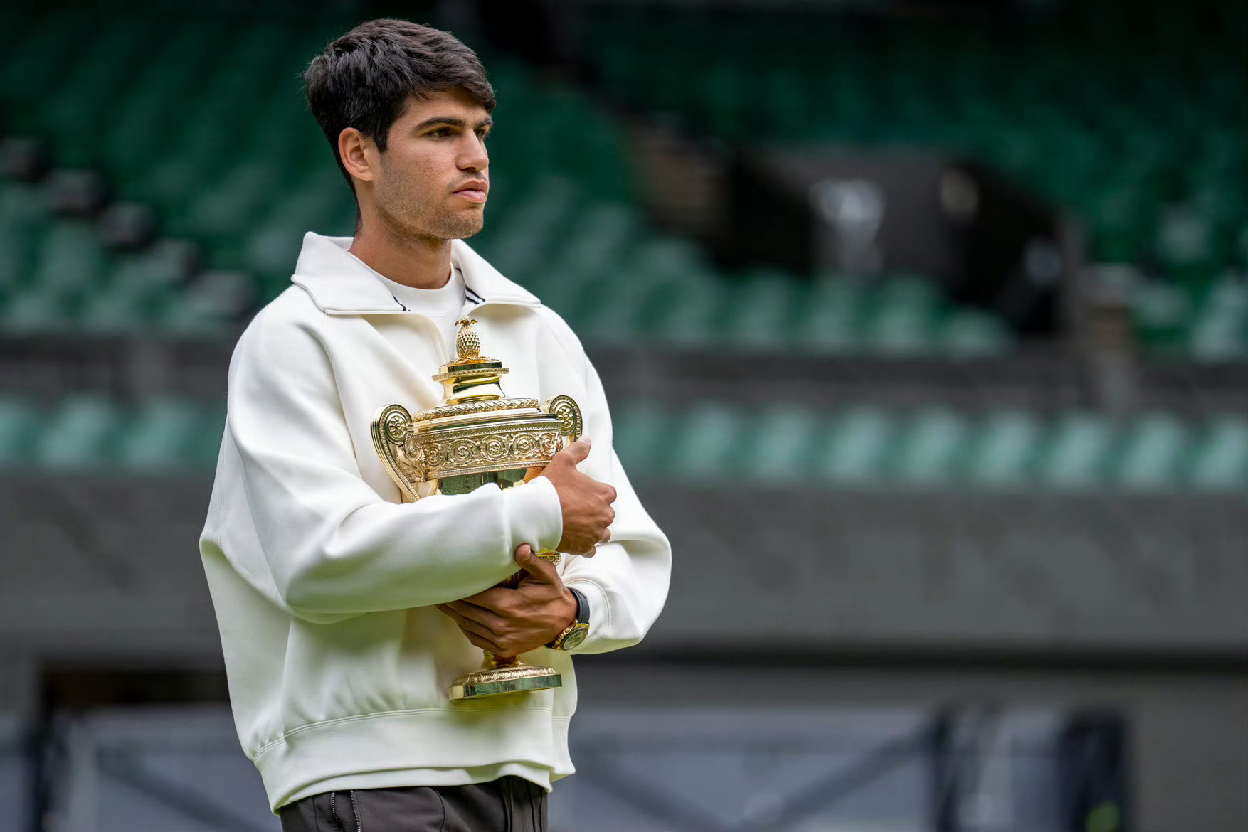 瑞士选手姿态优雅，夺得银牌