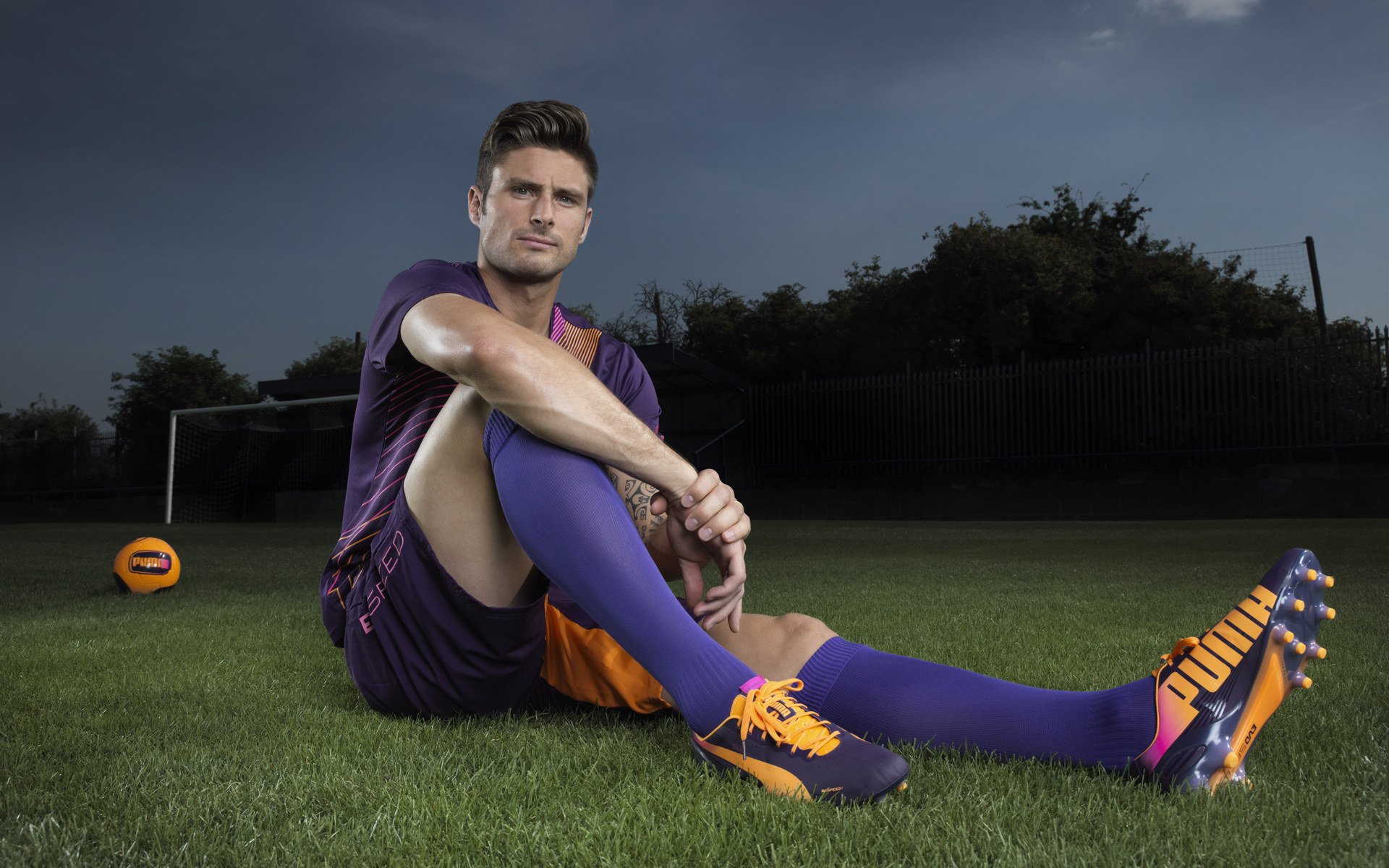 冷门之夜,乌克兰掀翻德国战车,帕尔默一锤定音让悬念提前终结